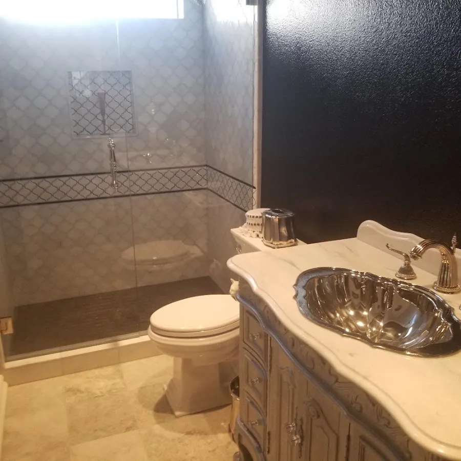 Professional plumbing work and bathroom remodeling in East Port Orchard